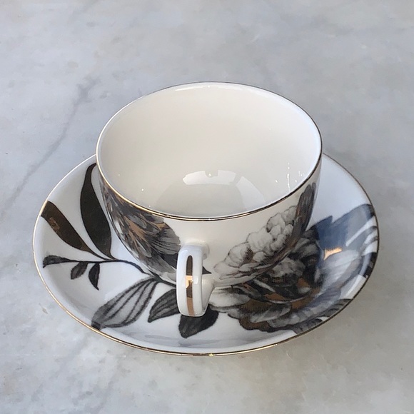 GRACES TEAWARE CUP SAUCER SET PEONY BLACK METALLIC GOLD FLORAL NEW PORCELAIN - Picture 6 of 13